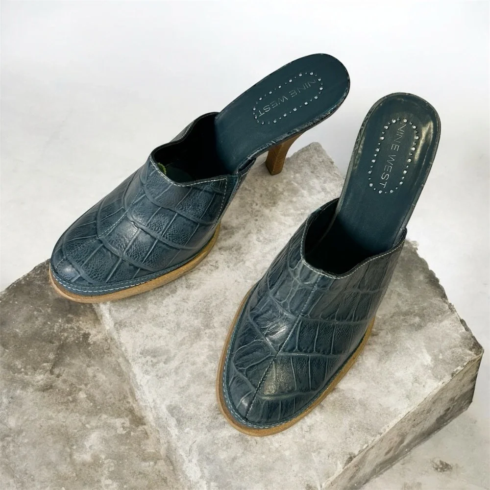 Nine West Blue Croc-Embossed Leather Mules. Size 7.5 - Picture 2 of 10